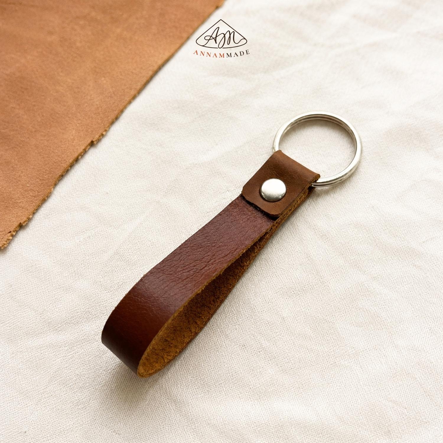 Full-Grain Cowhide Keychain — Two-Tone, 11.5 cm